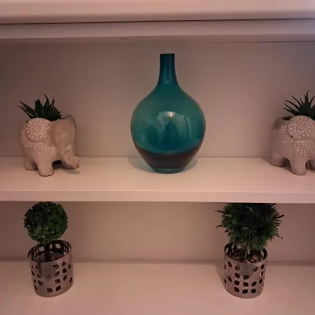 Lazuli Center Ap 11 *