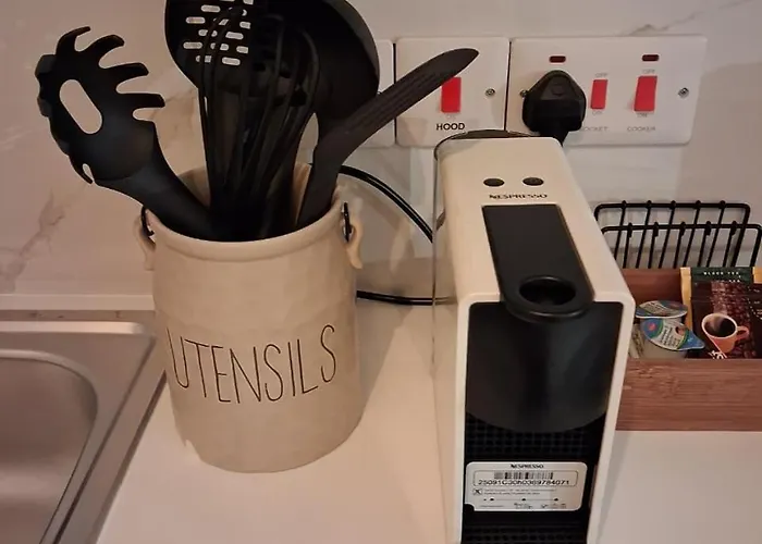 Lazuli Center Ap 11 * לרנקה