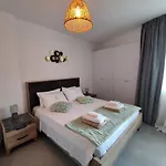 Lazuli Center Ap 11 Apartament *